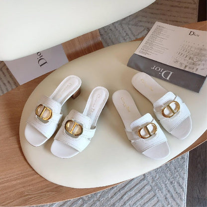 23 New Top Retro Beach Roman Style Street Ins Style Flat Heel Slippers