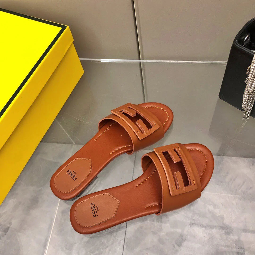 New fashion versatile slippers 1024040820