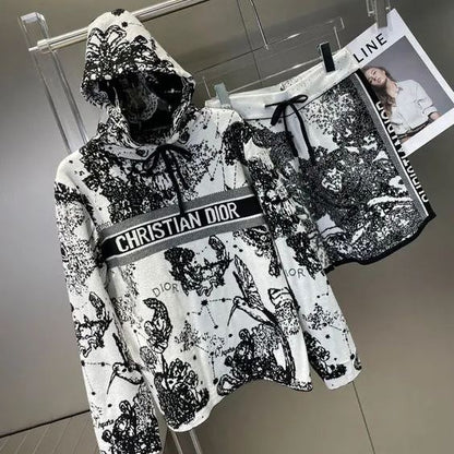 Early spring new fashion hooded sweater shorts suit