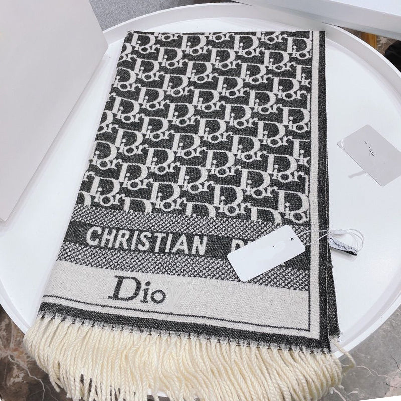 Fashion thick fringed shawl PD1023080130