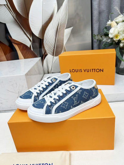 2025 Spring and Summer Multicolor V Print Ladies Casual Shoes XC042504016