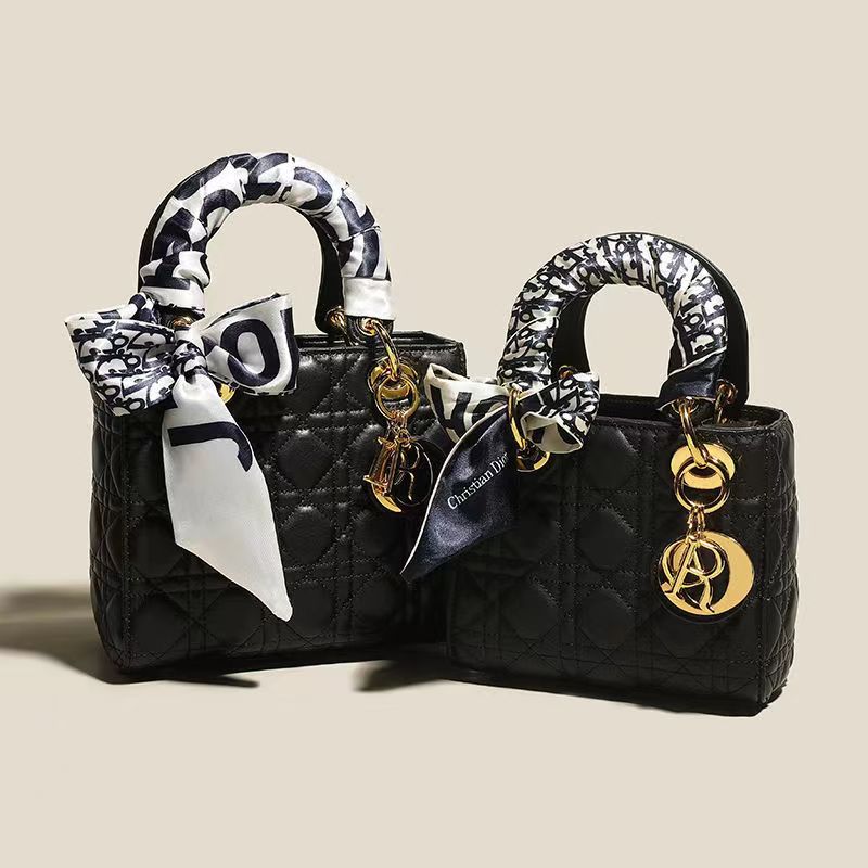 D Brand Diana Hand Bag