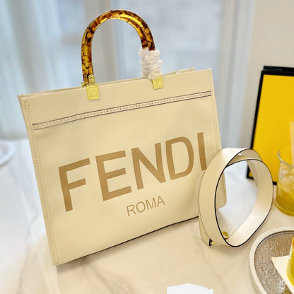Peekaboo shopping bag XC0123071823