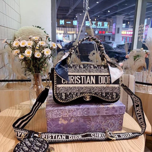 New Fashion D Logo Women's Bags