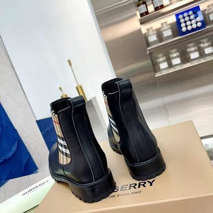 Women Check Panel Leather Chelsea Boots PD0425080502