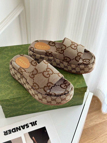 New Women's Straw Platform Slippers 1024041826