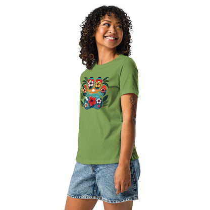 Tropical Paw Print Women's Relaxed T-Shirt